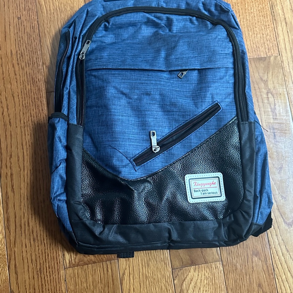 Back Pack - Picture 3 of 15